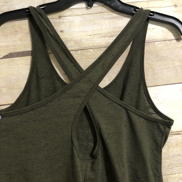 Puma Racerback Tank Top - Picture 5 of 6